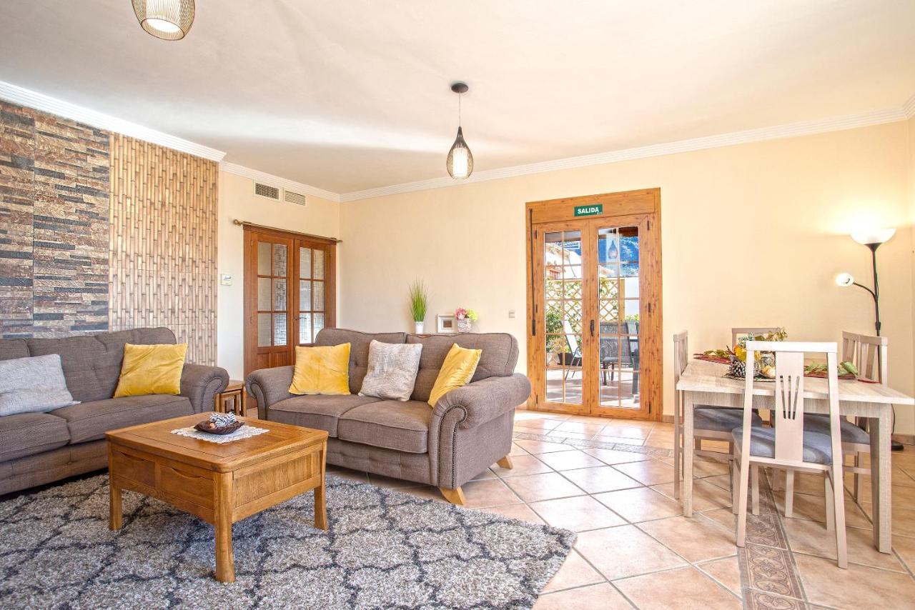 Casa Del Valle Con Piscina Privada Villa Alcaucín Екстериор снимка