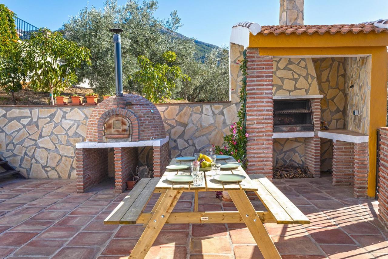 Casa Del Valle Con Piscina Privada Villa Alcaucín Екстериор снимка